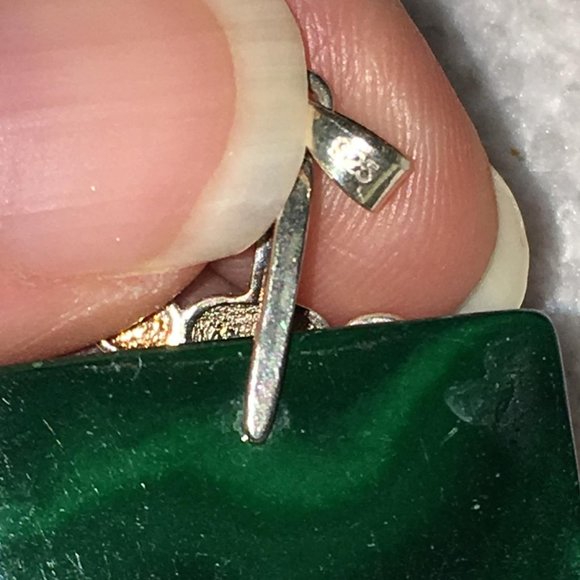 Malachite Pendant - Picture 2 of 4